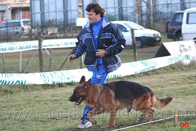 069.jpg - Alberto Zanello con Hobby dell'Alpe Adria al fuss