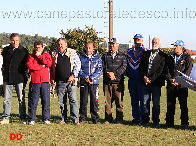 cerimonia-di-premiazione-03.jpg - Da destra: Stefano Beggiato, Maurizio Cipriani, Sergio Venier, Agatino Corvaia, Jurgen Ritzi, Alfeo Brisotto, Giuseppe Carli