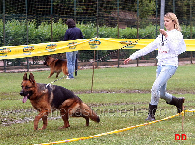 lavoro-femmine-martina-anastasi-con-betty-di-casa-luca.jpg - Lavoro femmine. Martina Anastasi con Betty di Casa Luca