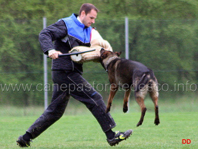 086.jpg - IPO3. Giovepluvio Dixi. Attacco lanciato