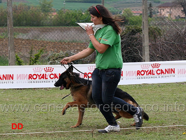 silvia-lucchese-con-nera-d-ulmental.jpg - Silvia Lucchese con Nera d'Ulmental 